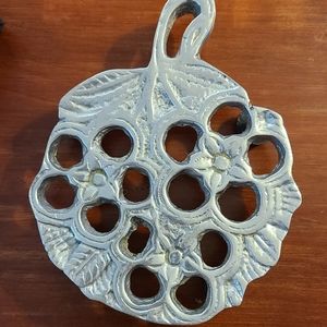 Arte Giancarlo Floral Pewter Trivet